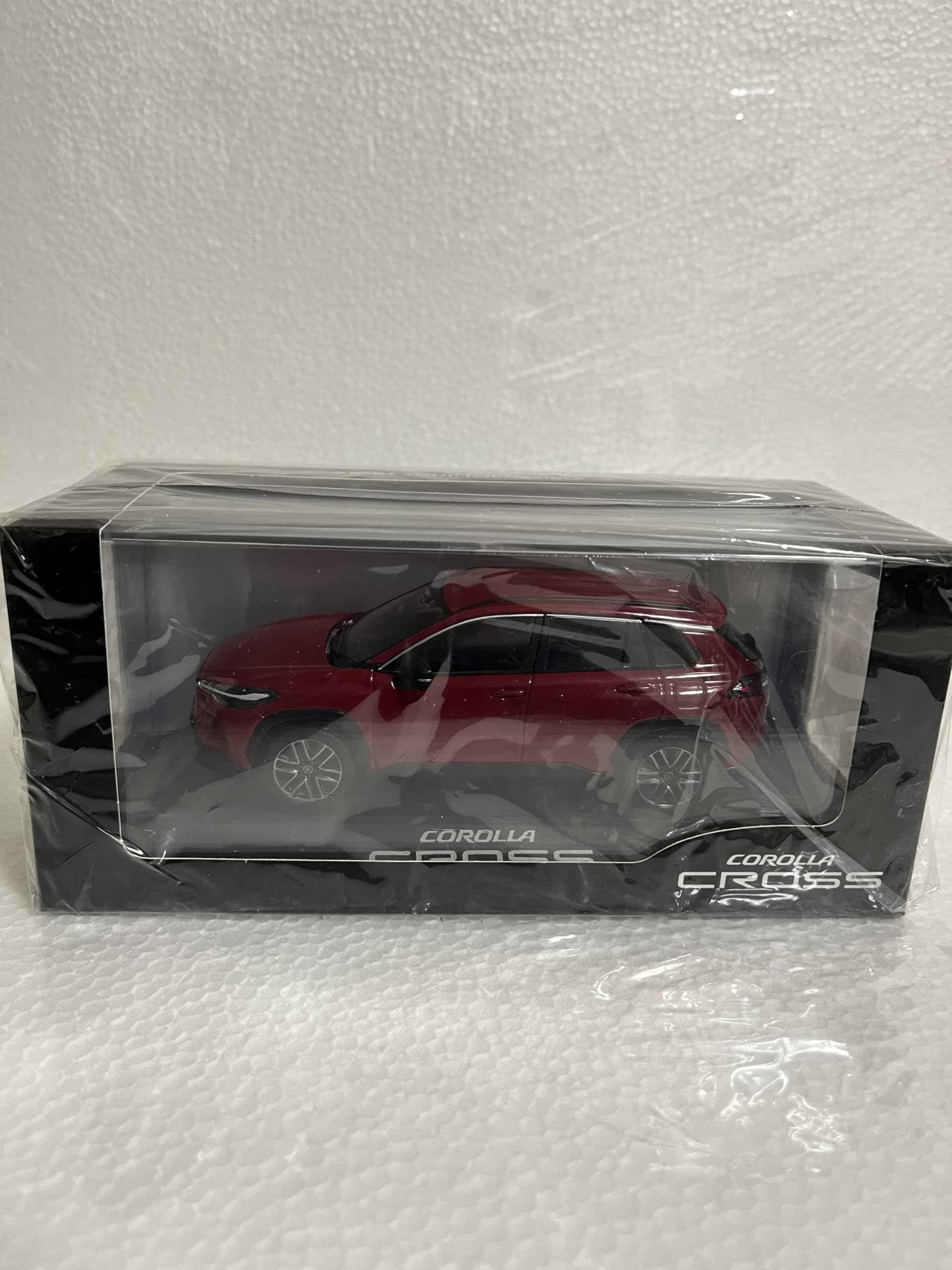 Amazon | 1/30 トヨタ 新型カローラクロス 2025年 カラーサンプル